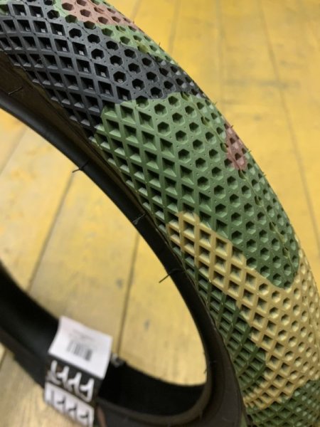 画像2: CULT/VANS(CAMO)16inch (2)